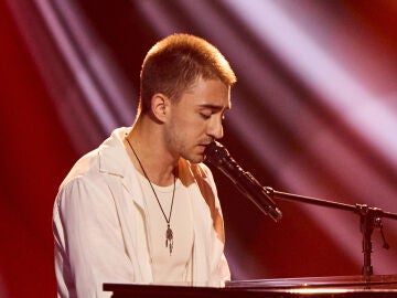 La actuaci&oacute;n de Dario a piano conquista a Melendi en La Voz: "Tienes una voz reconocible" 