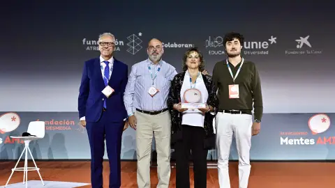 Premio Mentes AMI 2026 al Desarrollo de la Competencia Digital Premio Mentes AMI 2026 al Desarrollo de la Competencia Digital