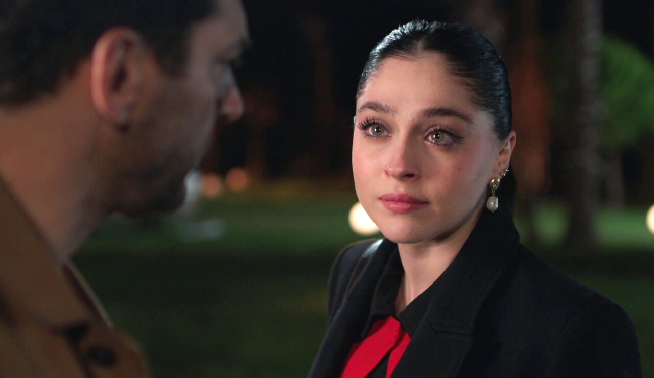&ldquo;Te he traicionado&rdquo;: Cihan deja a Serhat en shock al asegurar que conoce al padre de Kader