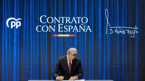 Feij&oacute;o presenta 'Contrato con Espa&ntilde;a'