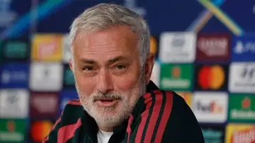 José Mourinho en rueda de prensa antes del partido ante el Leipzig José Mourinho en rueda de prensa antes del partido ante el Leipzig