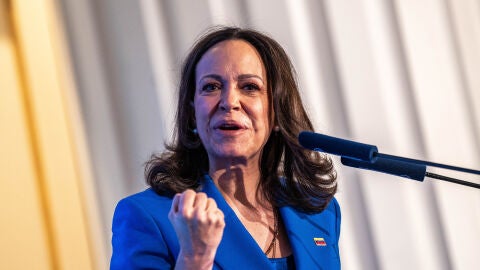 (Foto de ARCHIVO) April 20, 2026, Madrid, Madrid, SPAIN: Venezuelan opposition leader and Nobel Peace Prize winner MARIA CORINA MACHADO attends the prominent Forum Europa debate forum in Madrid, in one of her final events during her official visit to Spain. David Cruz Sanz / Zuma Press 20/04/2026 ONLY FOR USE IN SPAIN