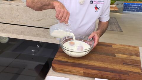 Dejas reposar las pechugas en leche durante una hora