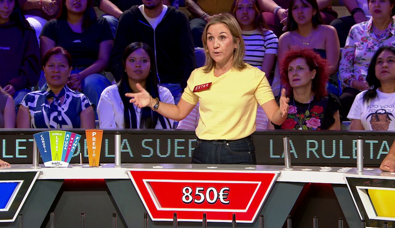 Ester no sabe la respuesta y se juega 850 euros, el Supercomod&iacute;n y el Premio 