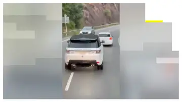 VÍDEO: denunciados dos conductores por conducción temeraria que casi acaba en choque frontal VÍDEO: denunciados dos conductores por conducción temeraria que casi acaba en choque frontal