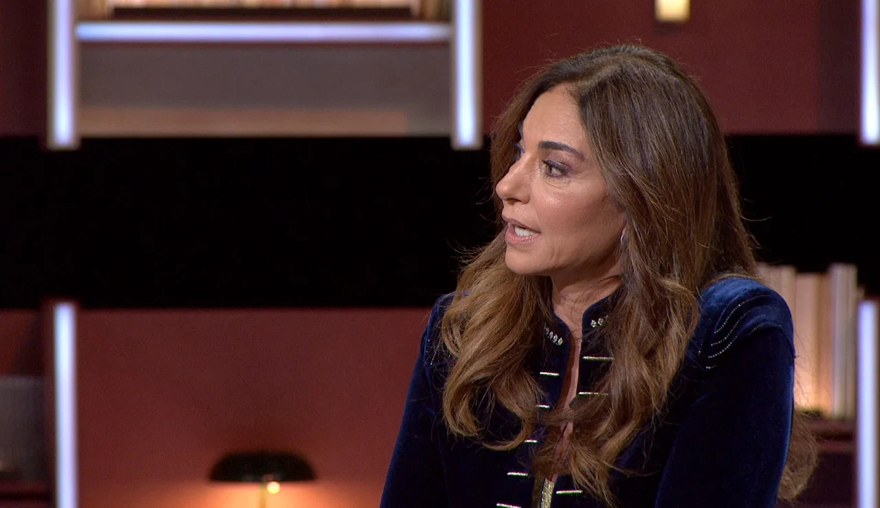 "Obligaba a mi hijo a ver Sexo en Nueva York": Mariló Montero utilizaba la serie como educación sexual para Alberto Herrera
