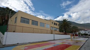 Colegio afectado por un brote de meningitis en El Hierro