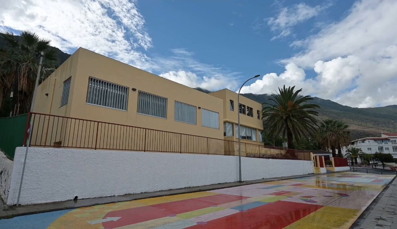 Colegio afectado por un brote de meningitis en El Hierro