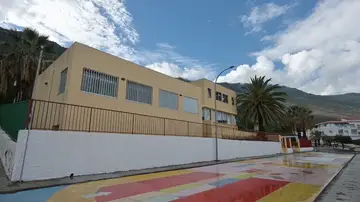 Colegio afectado por un brote de meningitis en El Hierro Colegio afectado por un brote de meningitis en El Hierro