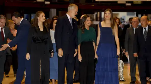 La Familia Real La Familia Real