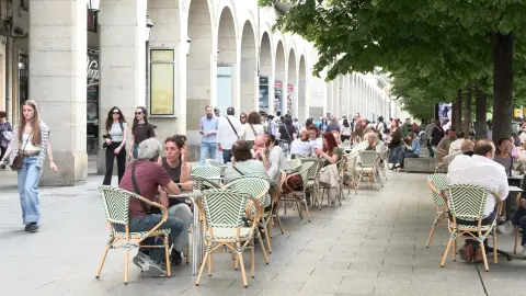 Imagen de una terraza en Zaragoza Imagen de una terraza en Zaragoza
