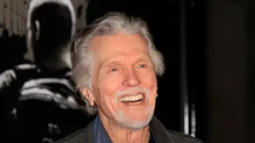 Tom Skerritt Tom Skerritt