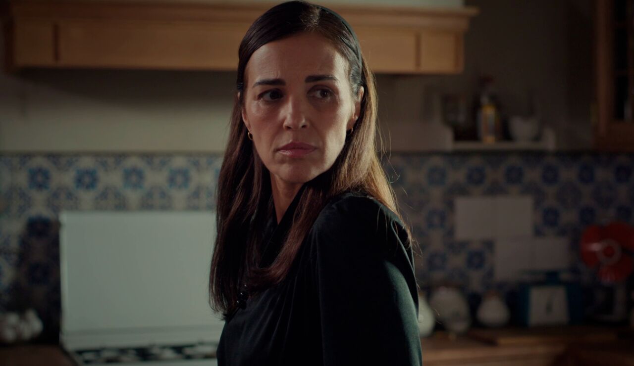 Dolores revela a Luc&iacute;a el duro pasado de H&eacute;ctor: &ldquo;No sabes todo lo que ha sufrido&rdquo;