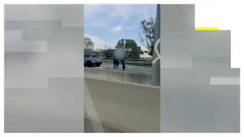 Nueva maniobra temeraria: un hombre circula 11 kilómetros en sentido contrario con un patinete eléctrico Nueva maniobra temeraria: un hombre circula 11 kilómetros en sentido contrario con un patinete eléctrico