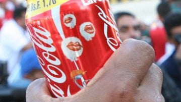Chávez echa a Coca-Cola de Caracas