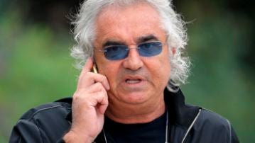 Briatore, indignado con la FIA