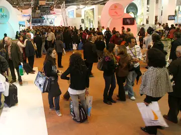 Miles de personas en Fitur Miles de personas en Fitur