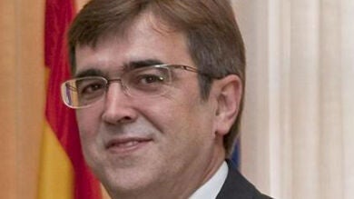 Antich se propone 'sumar economía y restar paro'