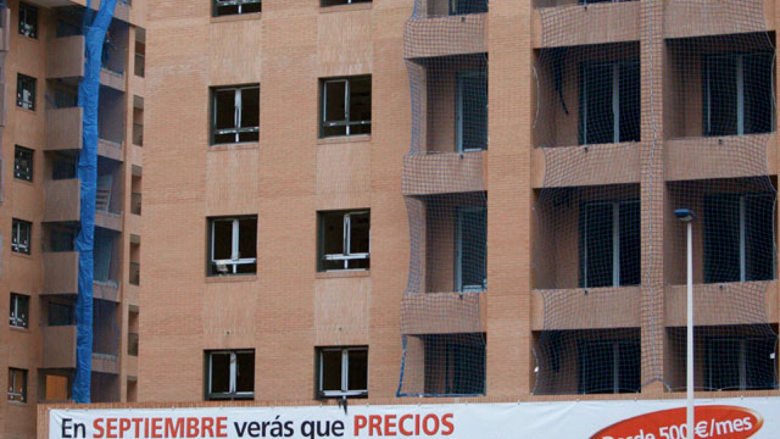 El Euríbor sube en julio al 1,373%, y rebaja las hipotecas sólo en 30 euros