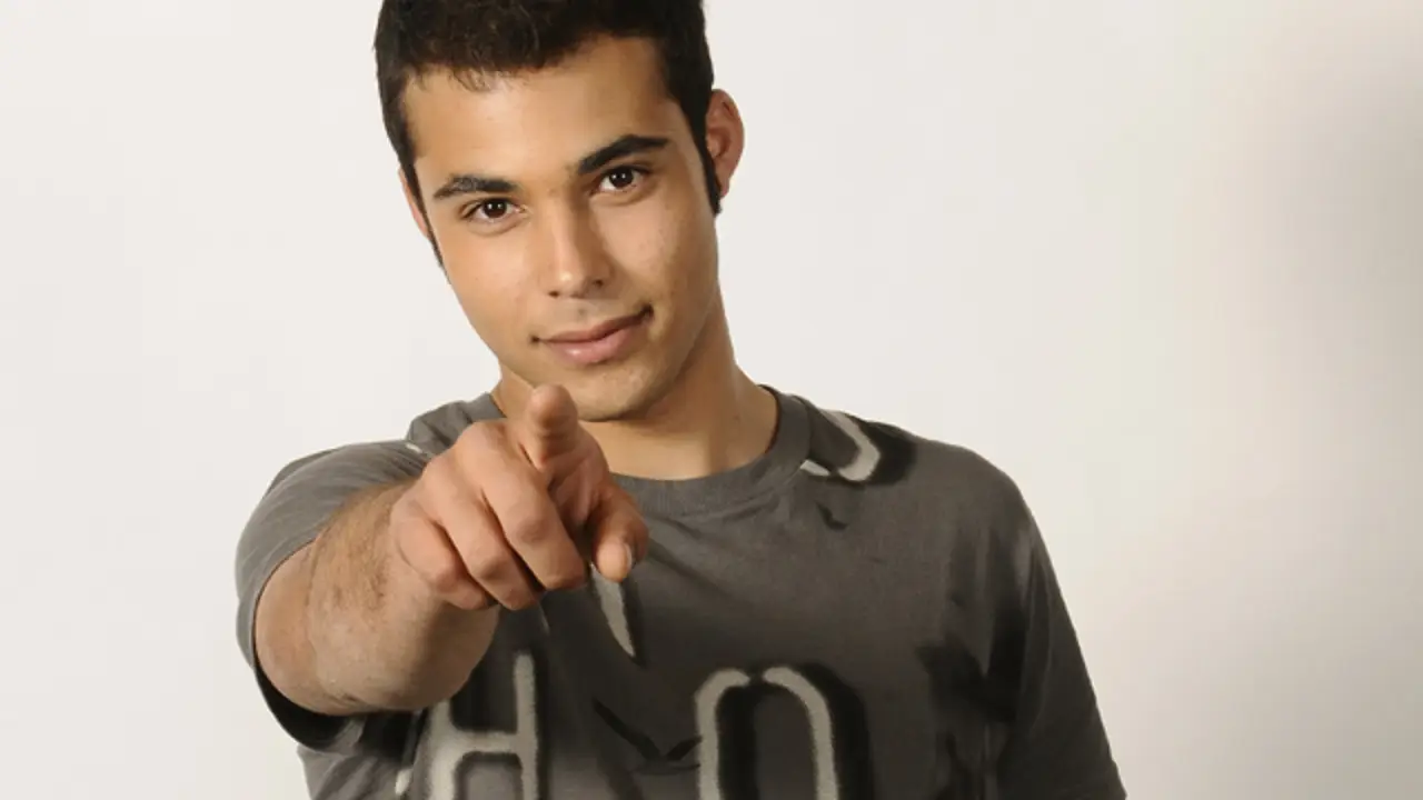Nasser Saleh es Román