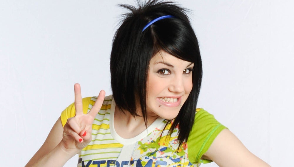 Angy Fernández es Paula