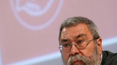 El Gobierno se cita con los sindicatos antes de aprobar los recortes