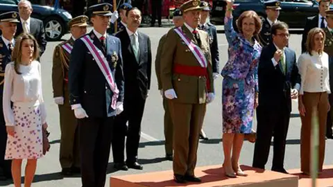 El desfile de las FF.AA. El desfile de las FF.AA.