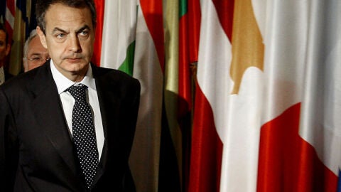 Zapatero defiende las reformas estructurales