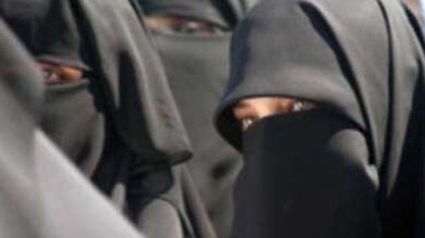 Los yihadistas imponen restricciones en la vestimenta de las mujeres en Siria
