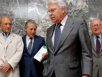 Felipe González durante la presentación del libro Felipe González durante la presentación del libro