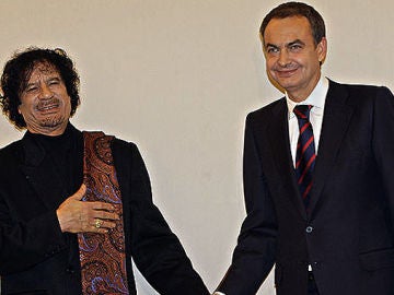 Zapartero se reúne con Gadafi