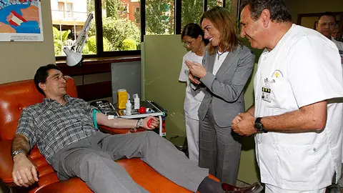 Visita de Carme Chacón a un hospital Visita de Carme Chacón a un hospital
