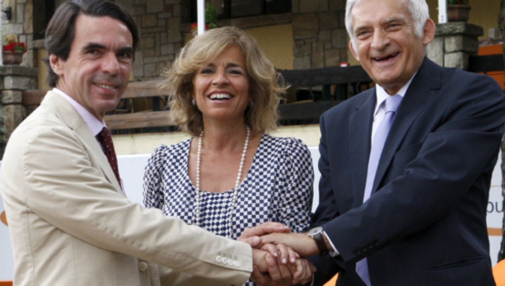 Aznar, Botella y Buzek, en el Campus FAES