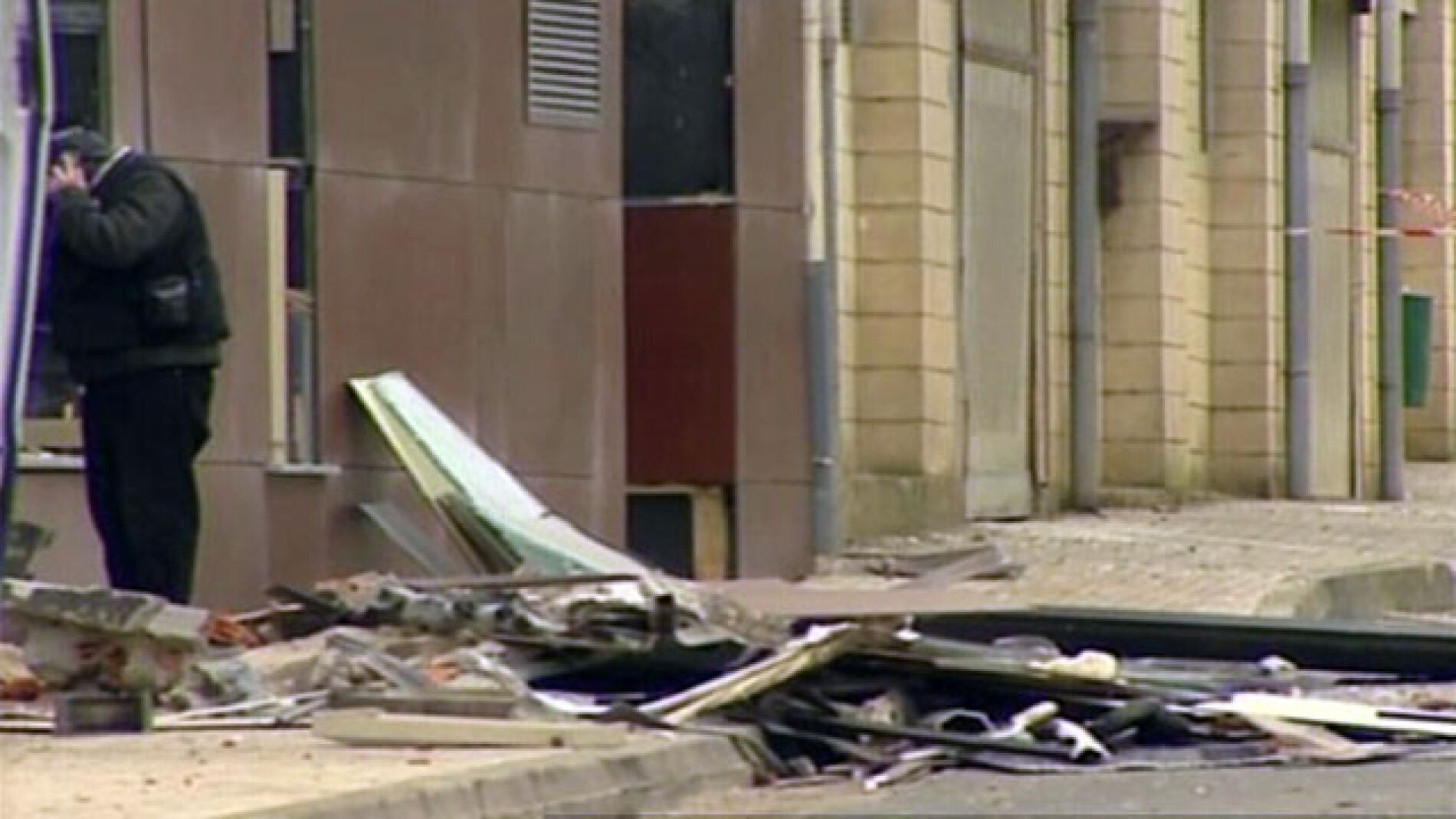 Los vascos creen que ETA continuar&aacute; atentando