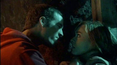 Hugo mata a Amelia