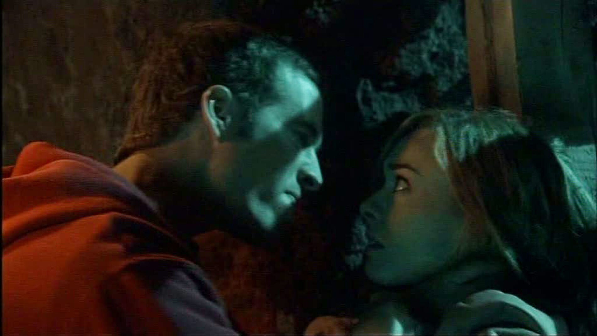 Hugo mata a Amelia
