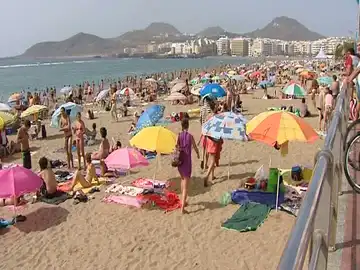 La calima hace insoportable el calor en Canarias La calima hace insoportable el calor en Canarias
