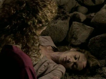 Alicia descubre que Amelia ha sido asesinada