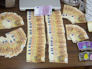 Billetes falsos Billetes falsos