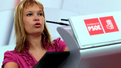Pajín y Valenciano viajan a Cuba para supervisar las excarcelaciones
