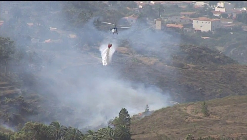 Se cumplen tres años de los devastadores incendios que afectaron a Gran Canaria y Tenerife