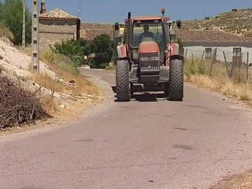 Tractor en Tórtoles de Esgueva