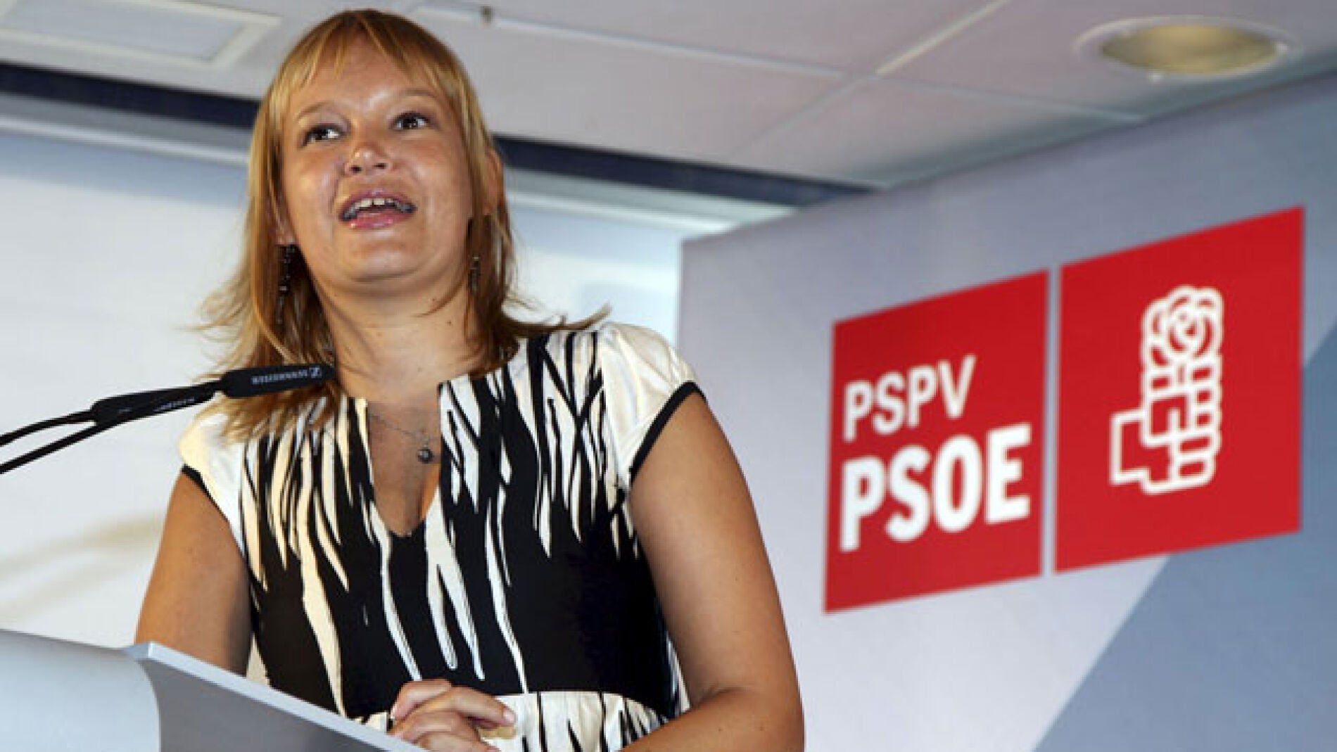 Paj&iacute;n: "El PP es un partido de palabras vac&iacute;as"
