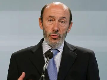 Rubalcaba ante la detención del etarra Rubalcaba ante la detención del etarra