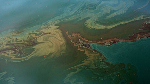 Imagen a&eacute;rea de la mancha de petr&oacute;leo en el Golfo de M&eacute;xico