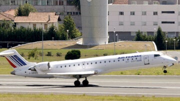 Un avión de Air France despega en Bilbao