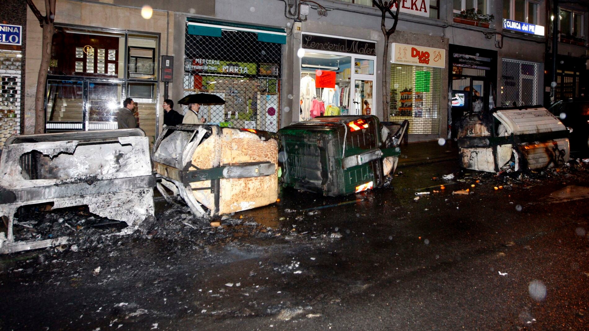 Queman contenedores en varias localidades vizca&iacute;nas