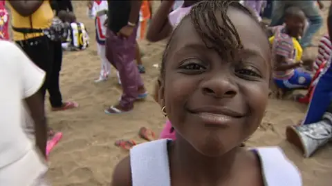 Niños senegaleses y palestinos en Gran Canaria Niños senegaleses y palestinos en Gran Canaria