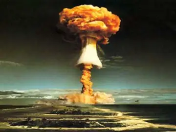 Bomba atómica en Hiroshima Bomba atómica en Hiroshima