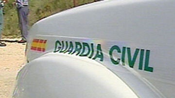 Un coche de la guardia civil en un suceso